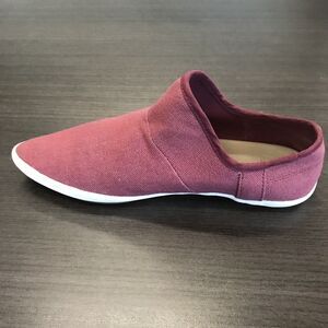 Sanuk Katlash Red Burgundy Fabric Slip On Flat Sneaker Shoes Pointed Toes US 5